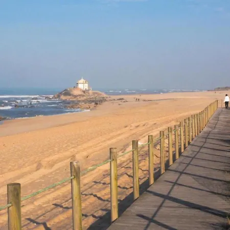 Porto Beach House Villa *