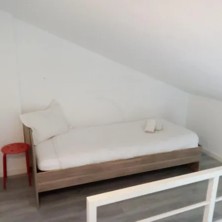 Porto Beach House Вила-Нова-ди-Гая