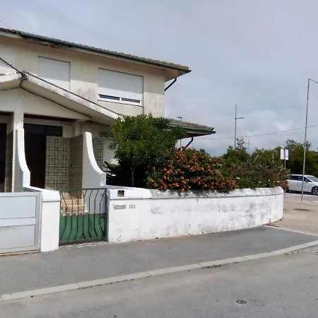 Porto Beach House Villa